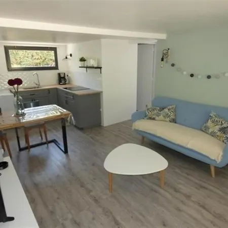 Royan, 3 Pieces, 4 Personnes - Fr-1-71-73 Apartman *